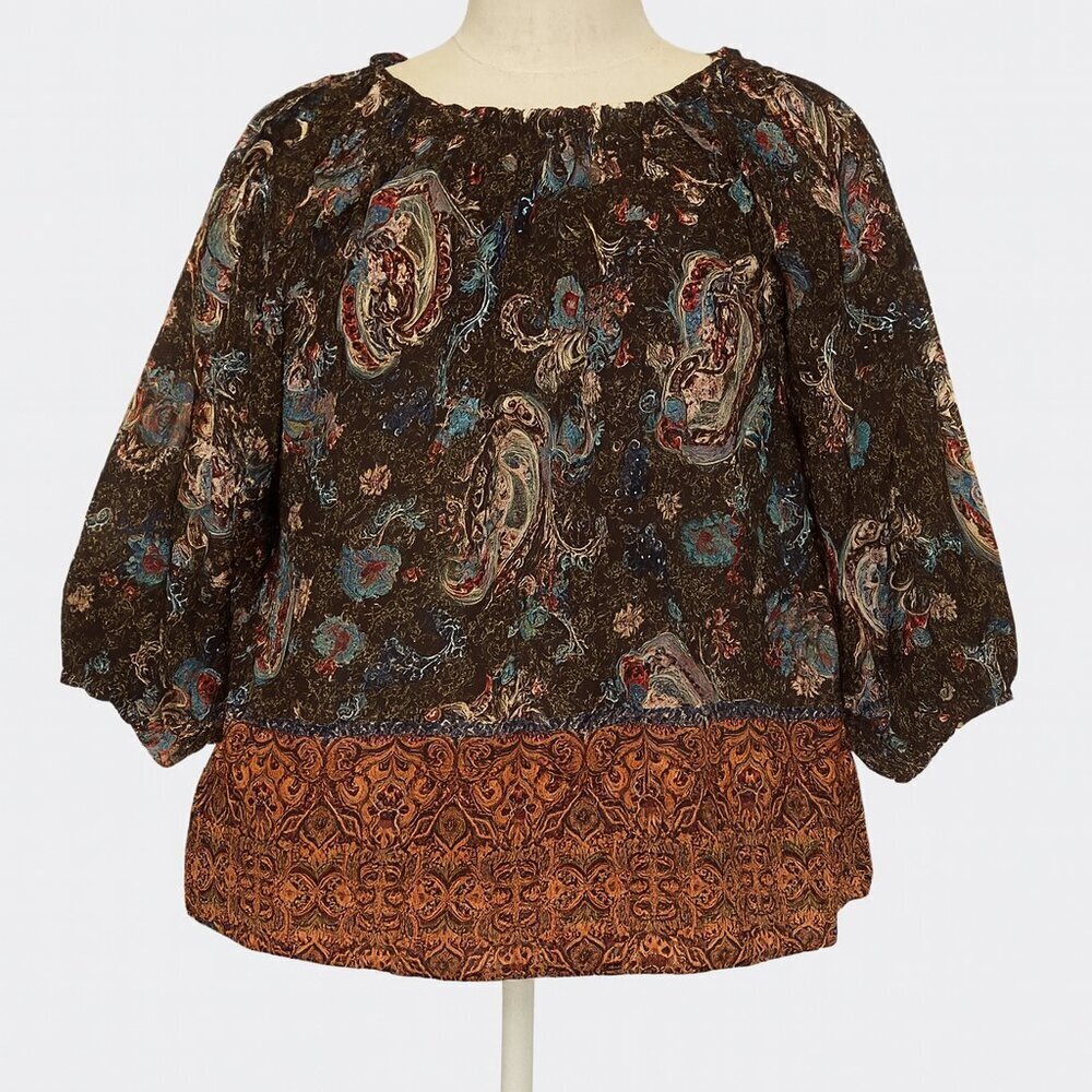 Fig & Flower Size M Vibrant Paisley Blouse